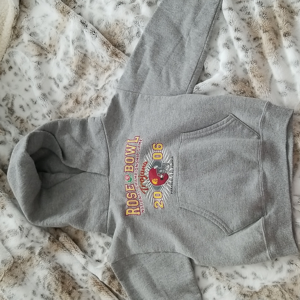 Vintage USC boys hoodie